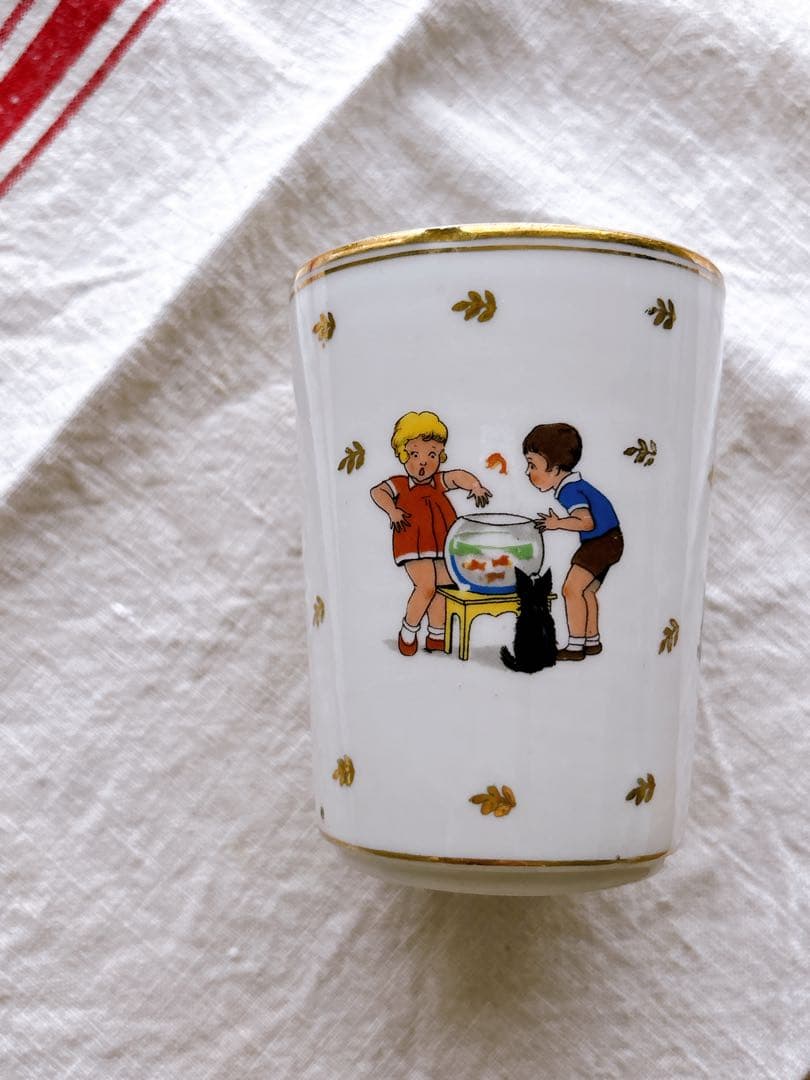 フランスアンティーク　Limoges enfants・カップ