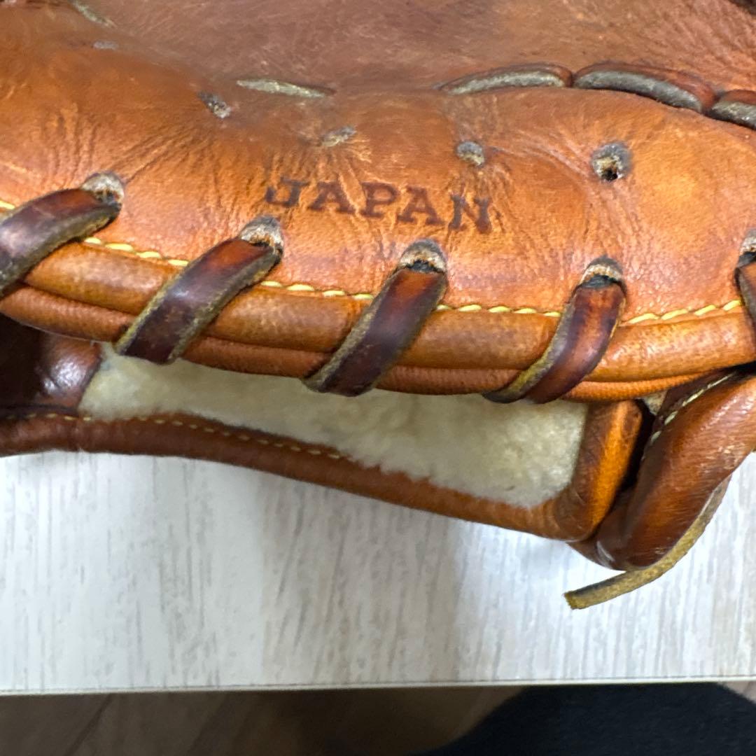 ドナイヤ硬式野球グローブ