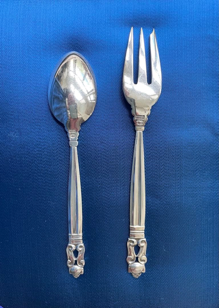 ジョージ・ジェンセンAcorn ティースプーンとデザートフォーク　3セット