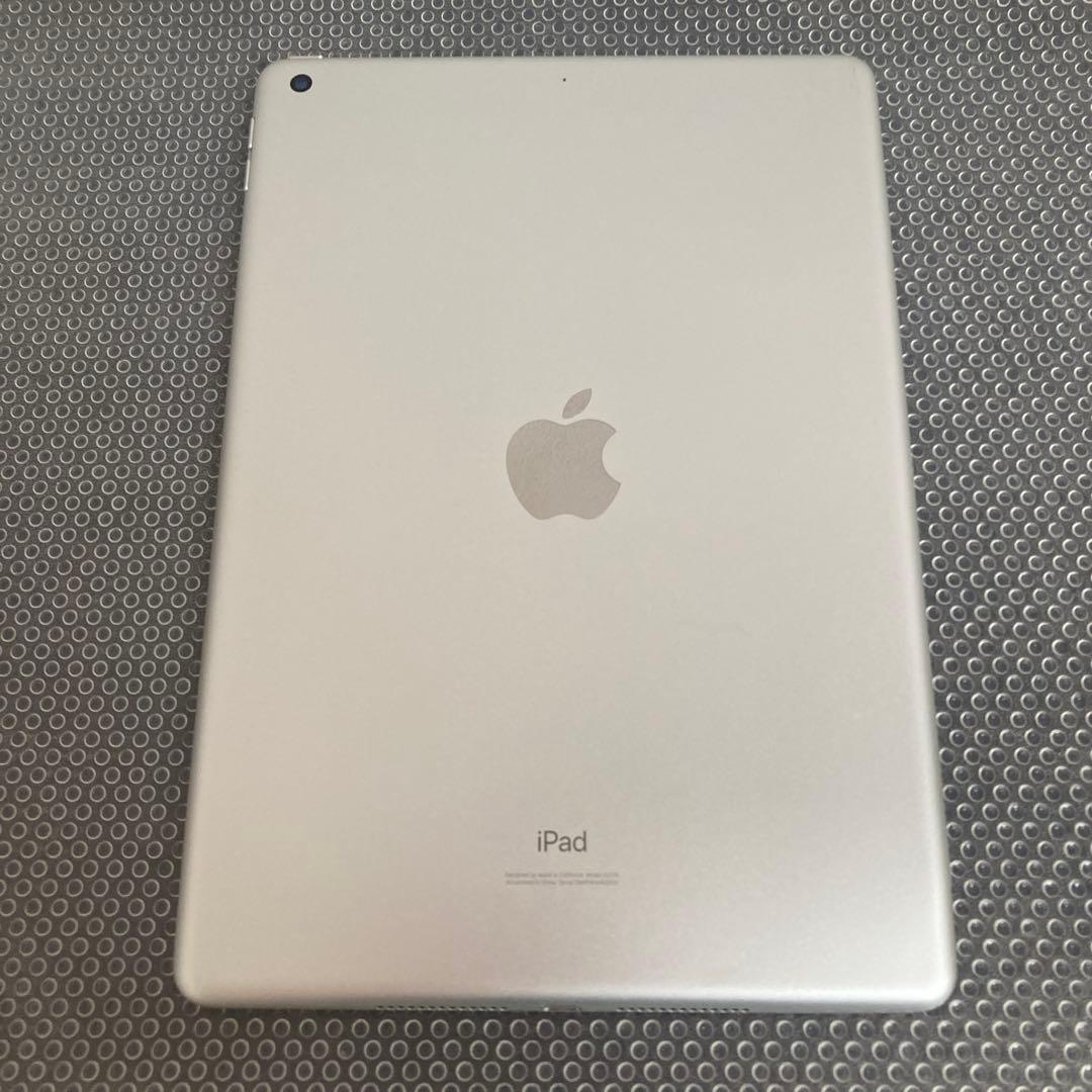 3563【早い者勝ち】電池最良好☆iPad8 第8世代 32GB WIFIモデル