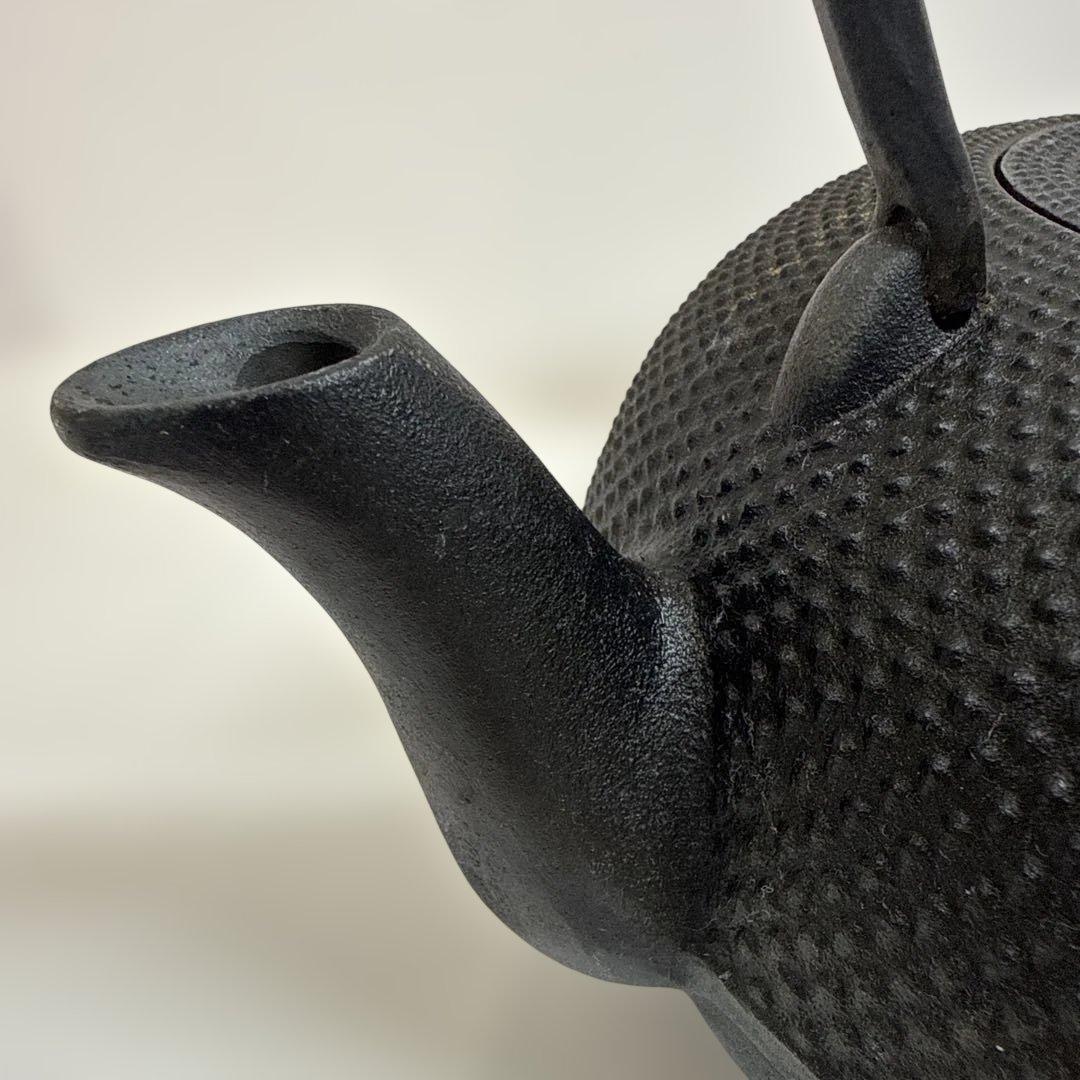 黒い鋳鉄製鉄瓶　南部盛栄堂　☺︎