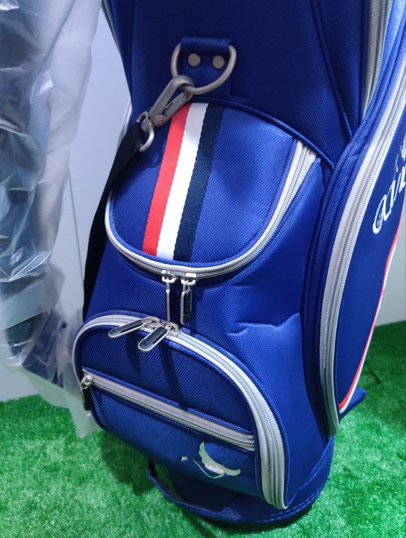 ◆未使用美品！◆Clunk　8.5インチキャディバッグ　ユニセックス