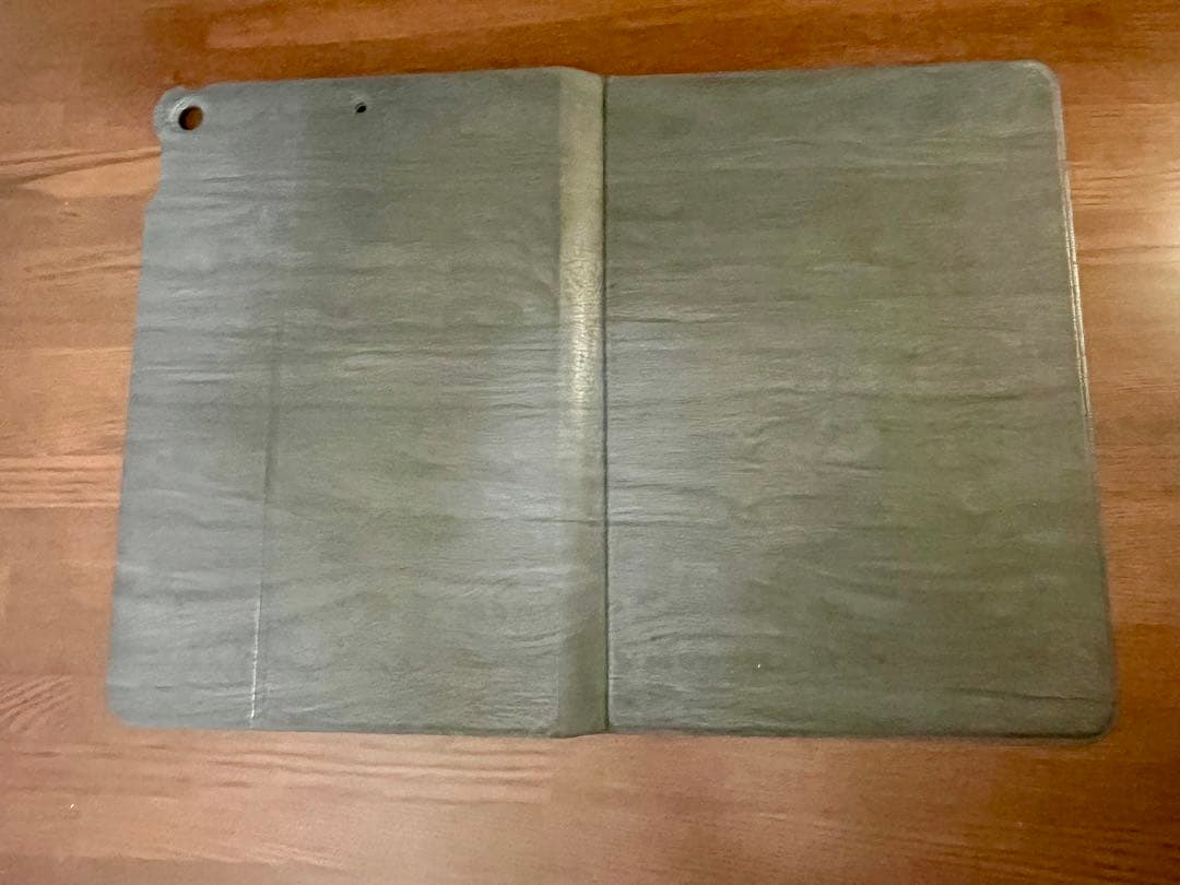 熊*本様 iPad 第8世代 32GB スペースグレー バッテリー最大容量　91