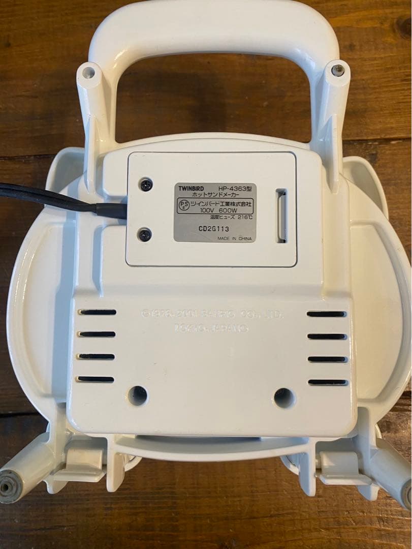 激レア　ハローキティ ホットサンドメーカー