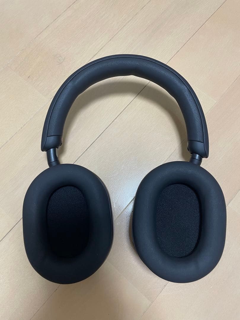 【美品】SONY WH-1000XM5 ワイヤレスヘッドホン ブラック