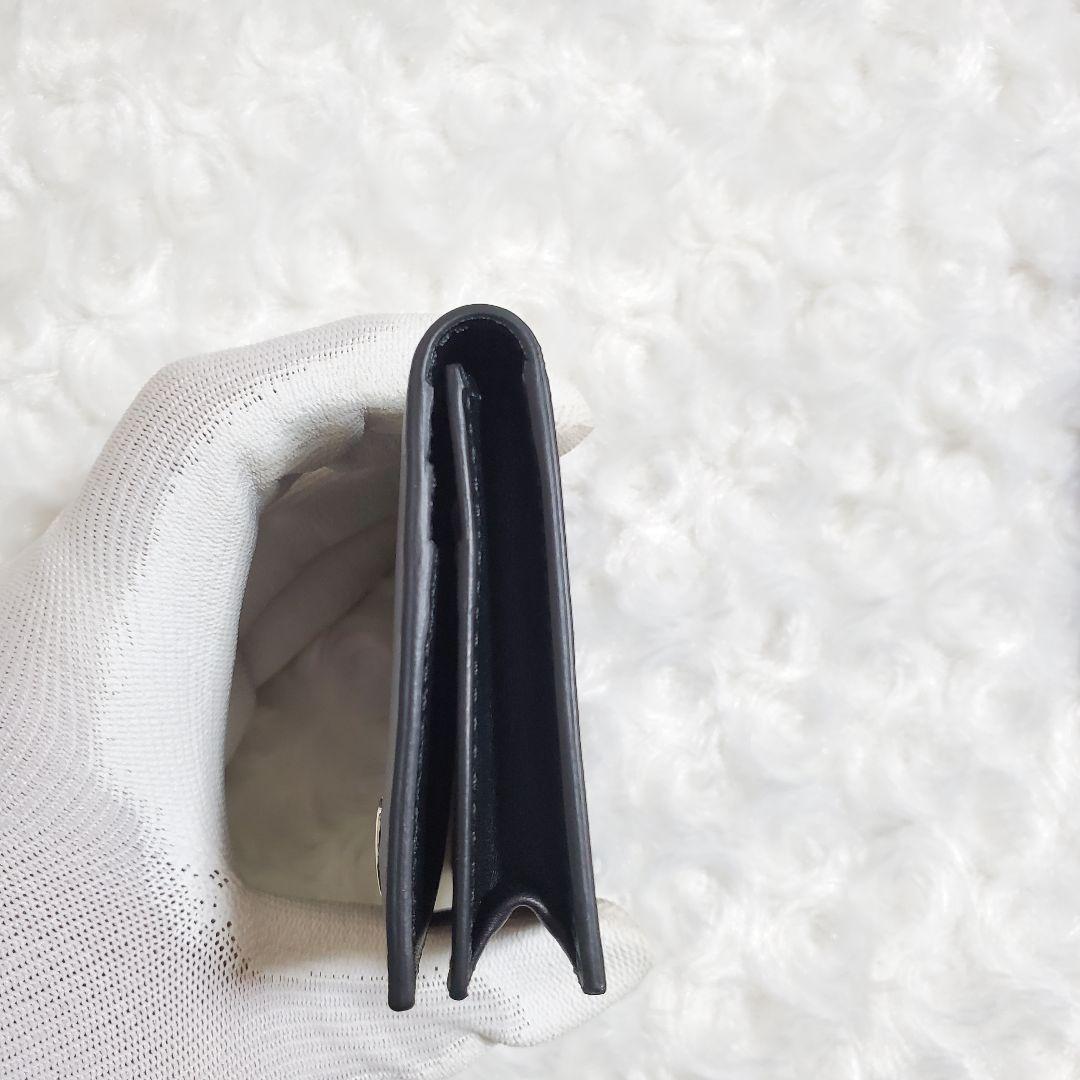 新品未使用！サルヴァトーレフェラガモ　カードケース　名刺入れ　ブラック　黒