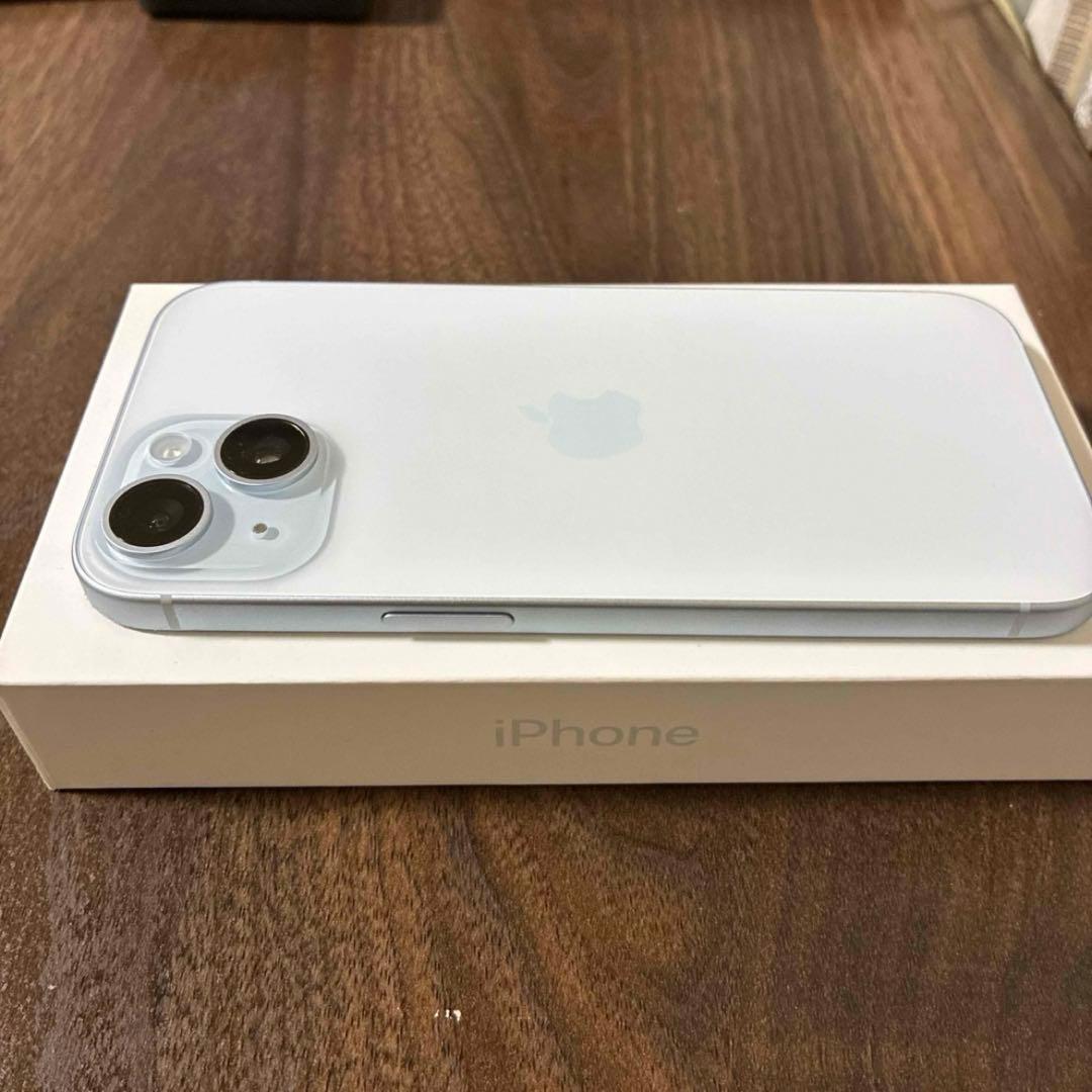 iPhone 15 256GB ブルー 本体