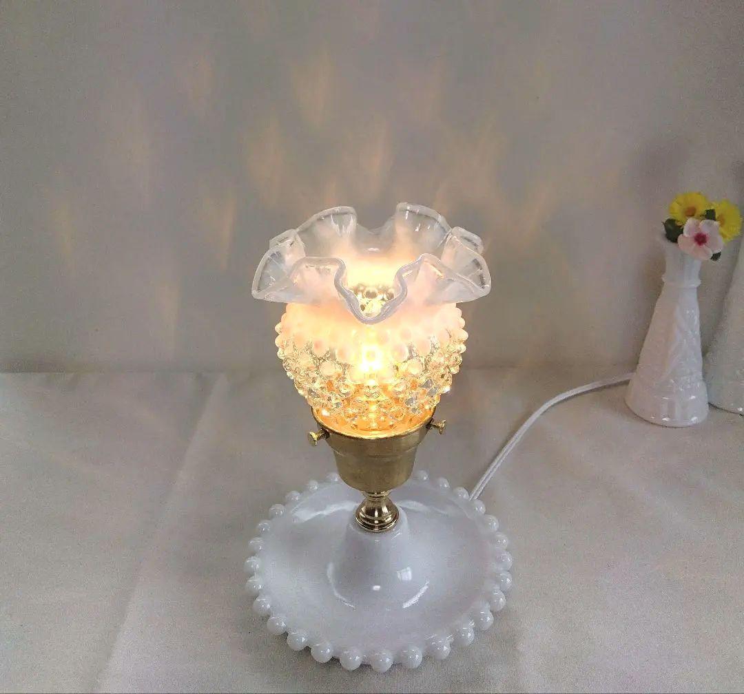 VTG フェントン フレンチ オパールセント ホブネイル ランプ