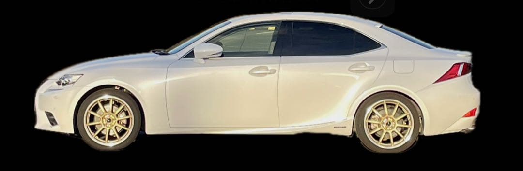 スタッドレスタイヤ、18インチ ホイール4本セット　ガリ傷無し　使用期間3ヶ月