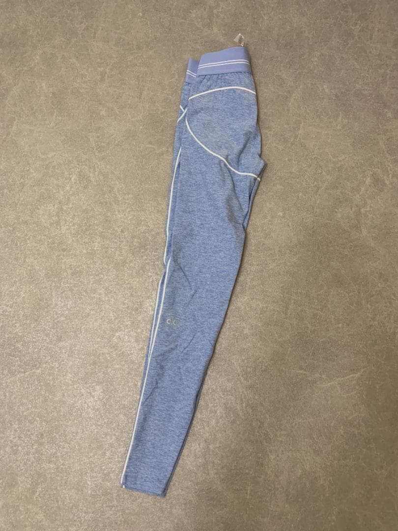 alo YOGA ALO SOFT ハートスロブレギンス+ブラ