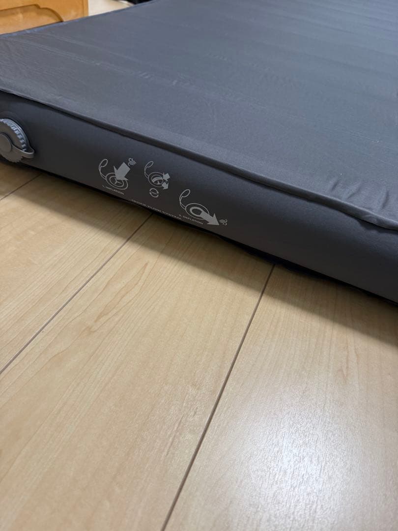 せーやん様用　コールマン　キャンパーインフレーターマット　ハイピークダブルＸ2個