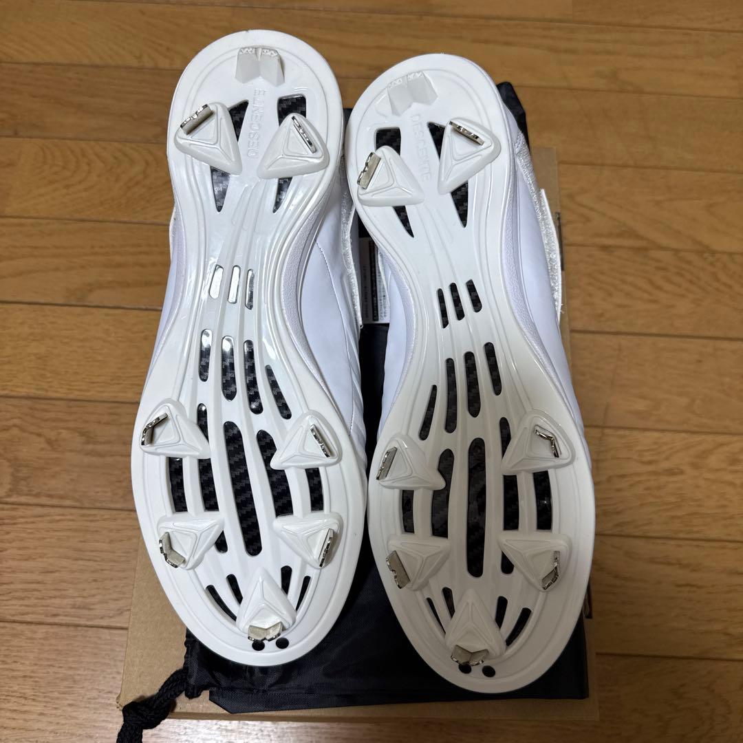 DESCENTEコウノエベルトスパイク2G