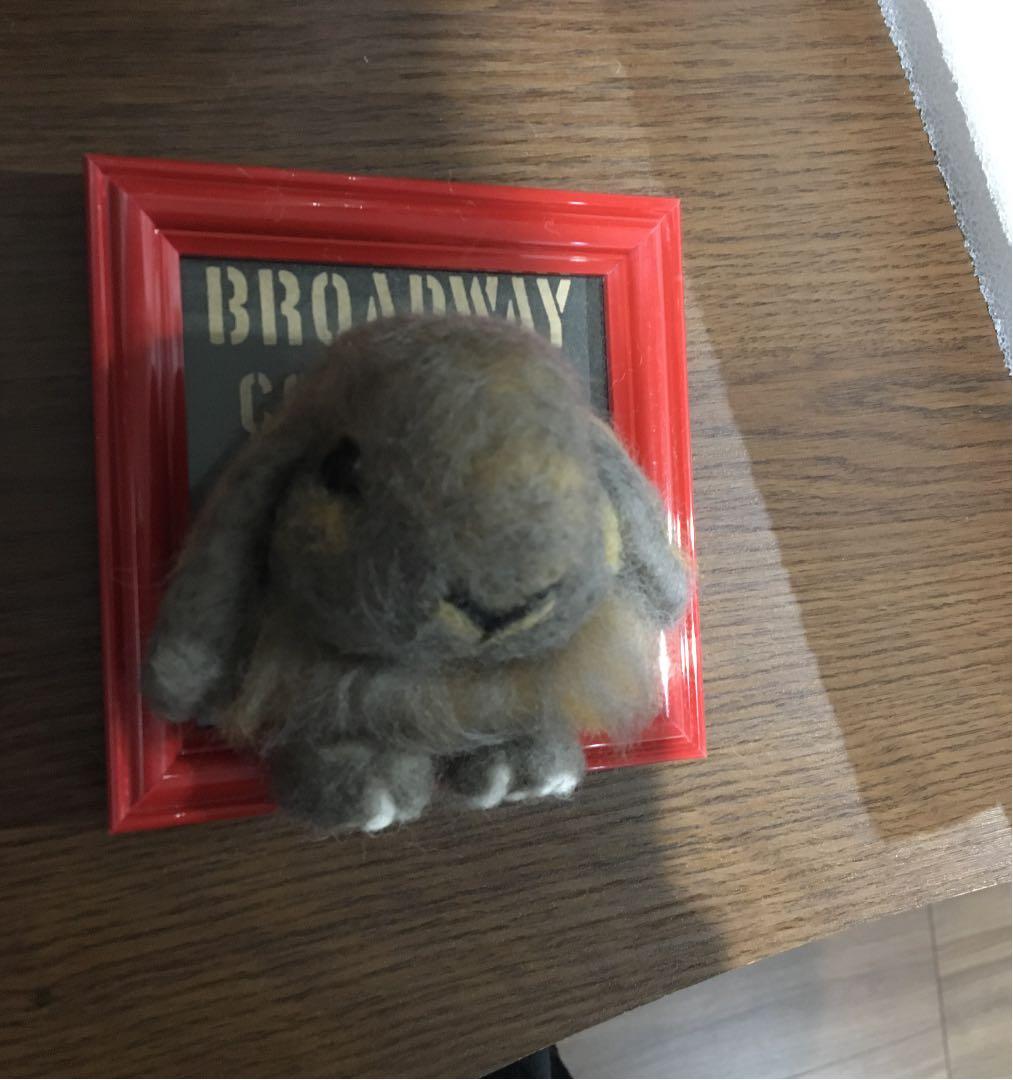モモハッピー様　うさぎ　羊毛フェルト額縁入り