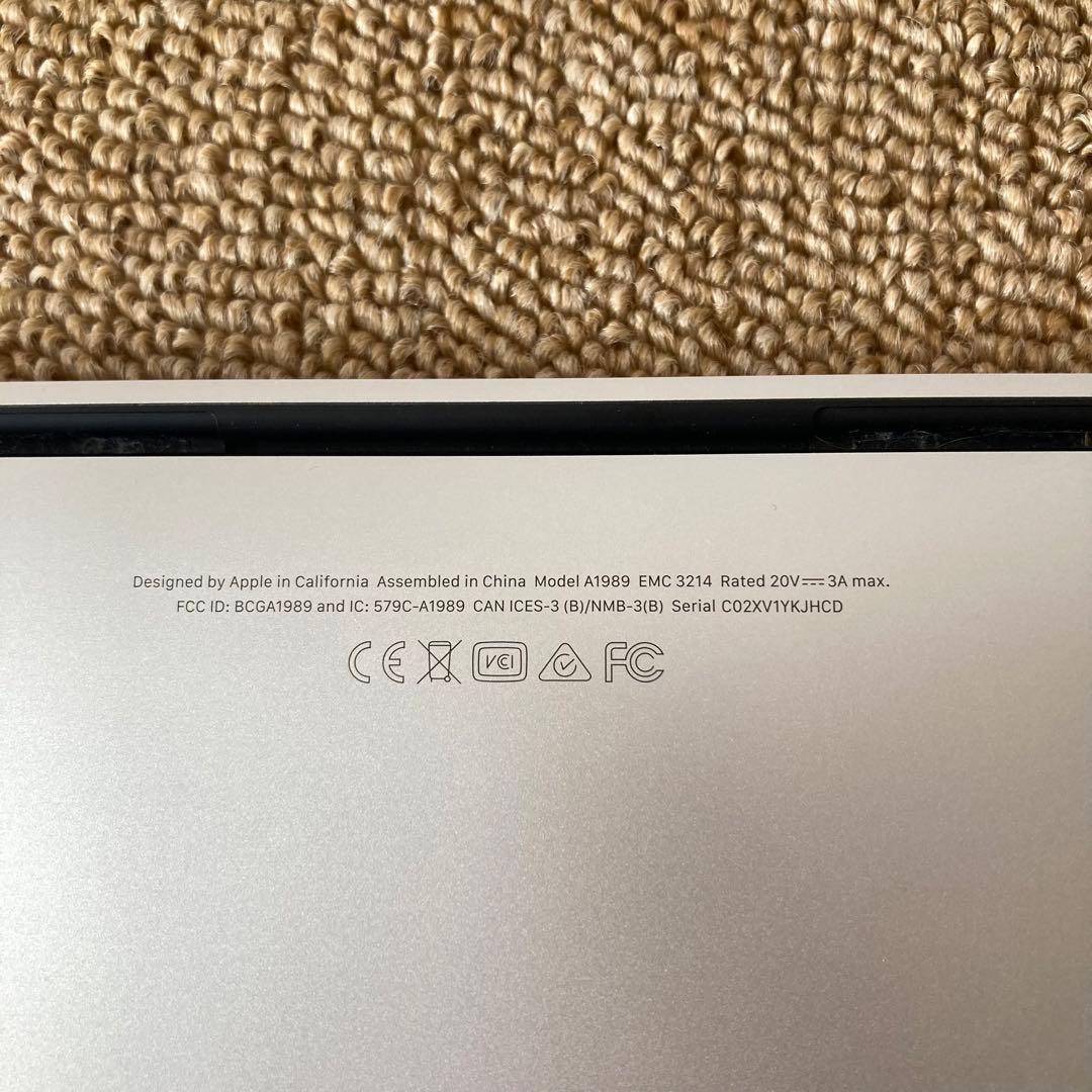 【可動品】MacBook Pro 13インチ i5 大学　授業　レポート