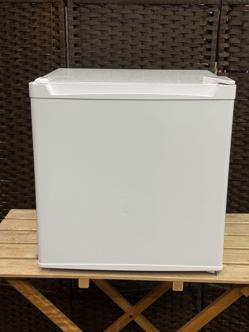 【洗浄消毒作業済】アイリスオーヤマ　46L 冷蔵庫　PRC-B051D-W