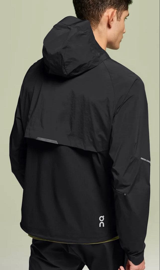 On Core Jacket (新品未使用、タグ付き)