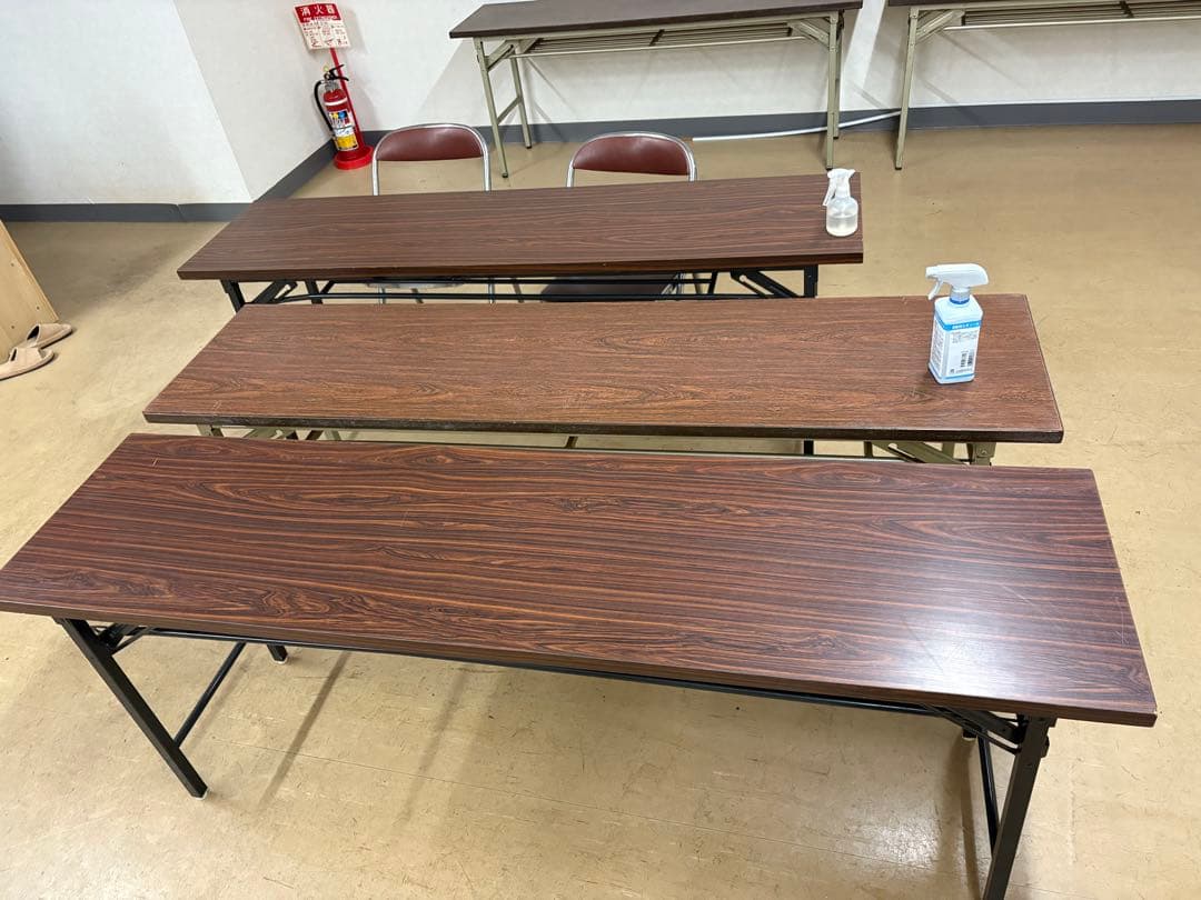 にばん【折りたたみ長テーブル8台&パイプ椅子20脚】