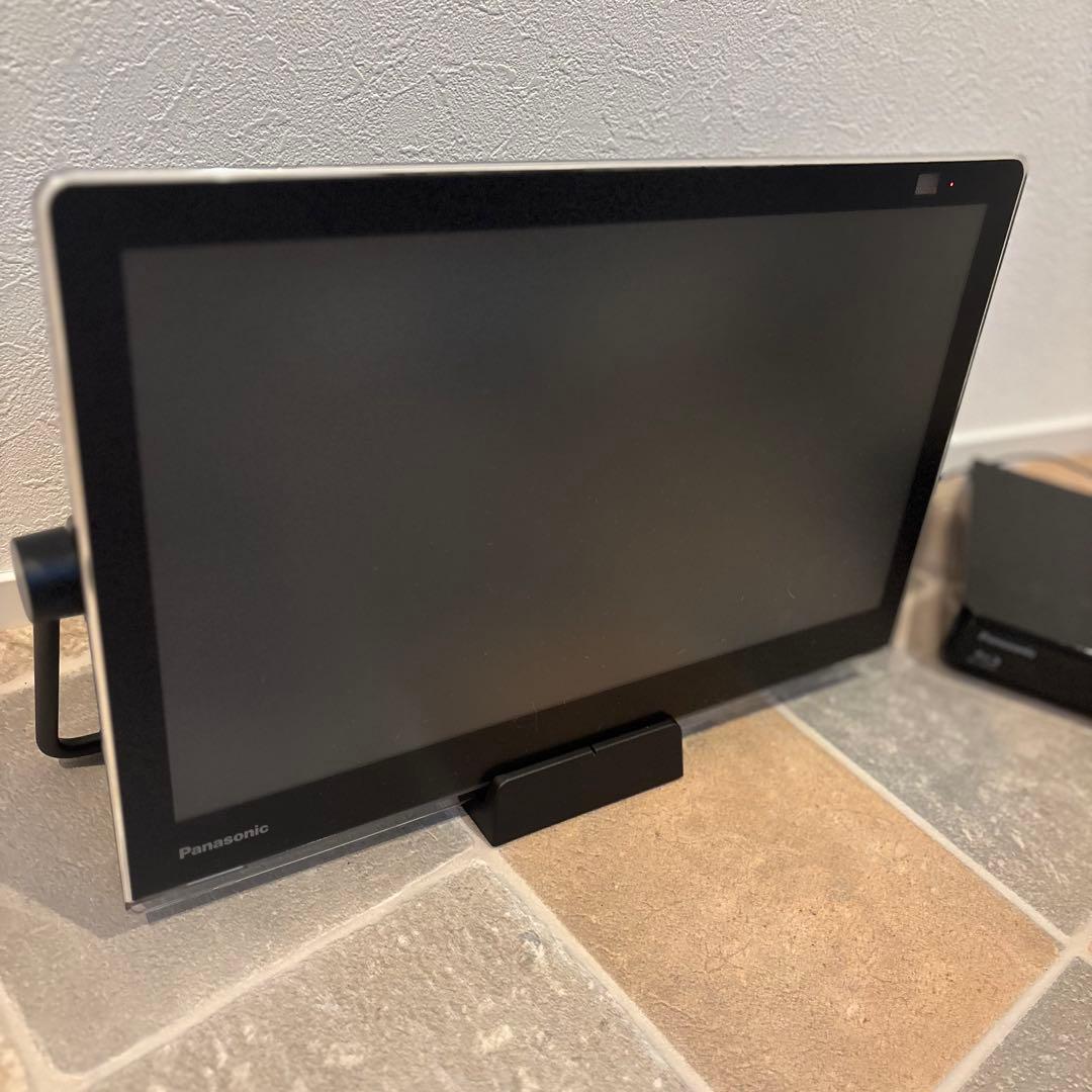 【美品】Panasonic プライベート ビエラ防水ブルーレイ ポータブルテレビ