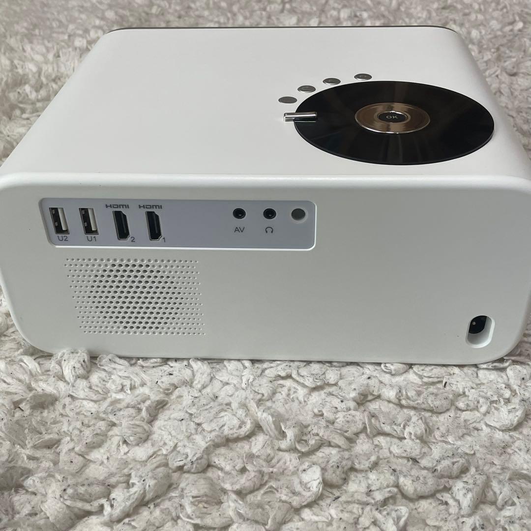 【美品】WiMius p63 プロジェクター