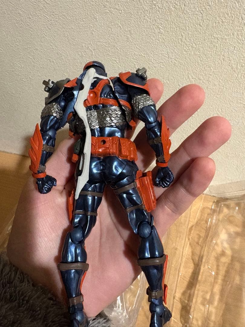 リボルテック アメイジングヤマグチ デスストローク 517025126