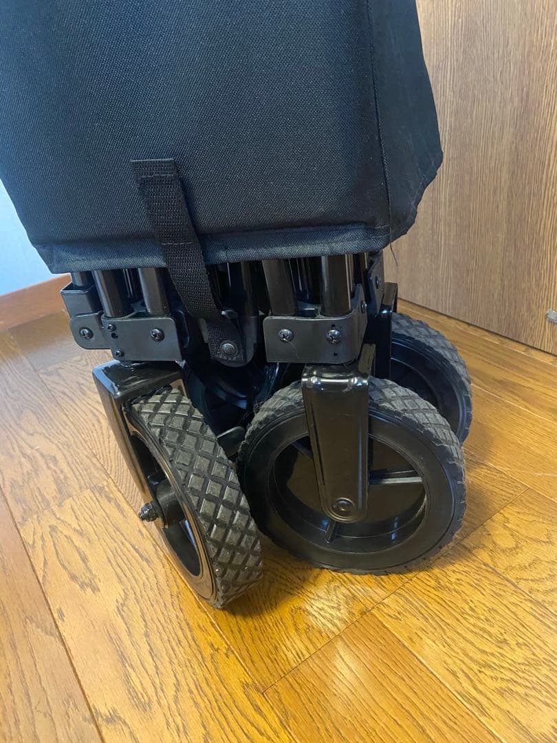 【美品】Coleman ワゴンメッシュ 【新品】ウッドロールテーブル セット