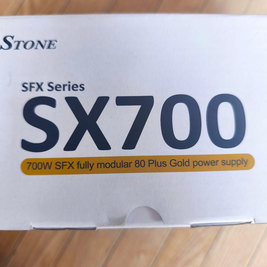 SilverStone SX700 700W 電源ユニット