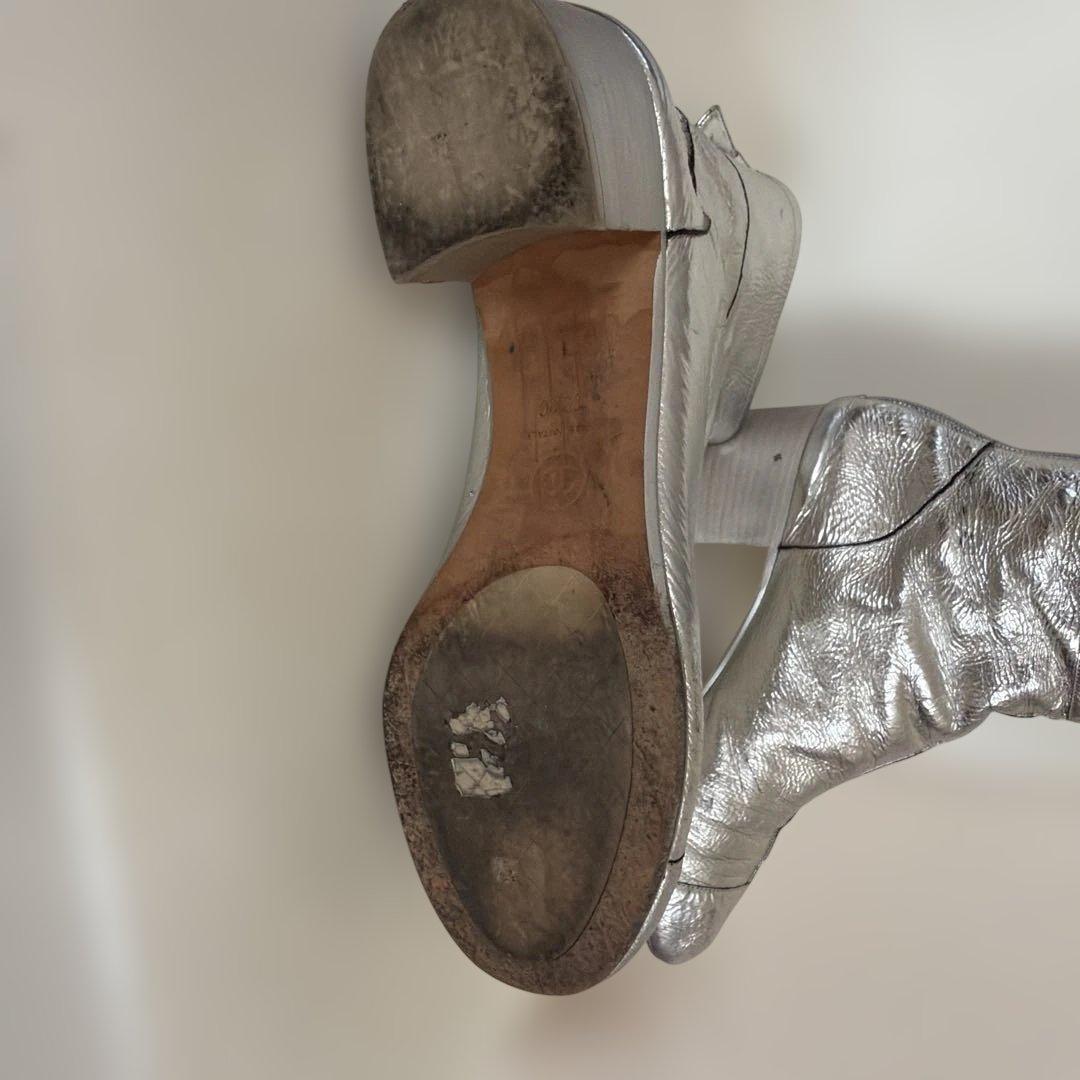 CHANELシャネルシルバー CCロゴ ブーツ39.5