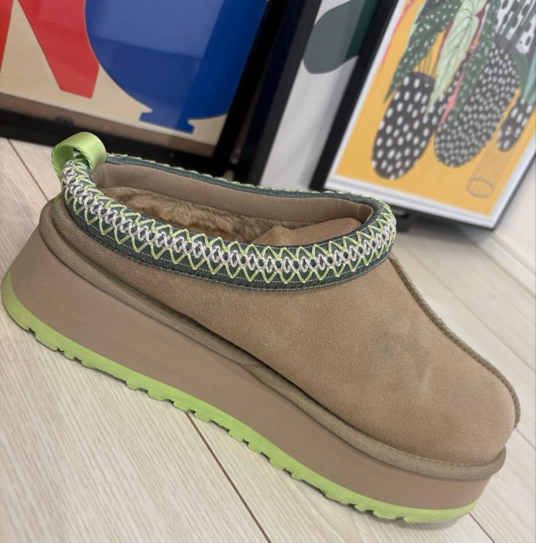 i*t様 UGG Tazz ベージュ/グリーン 8サイズ