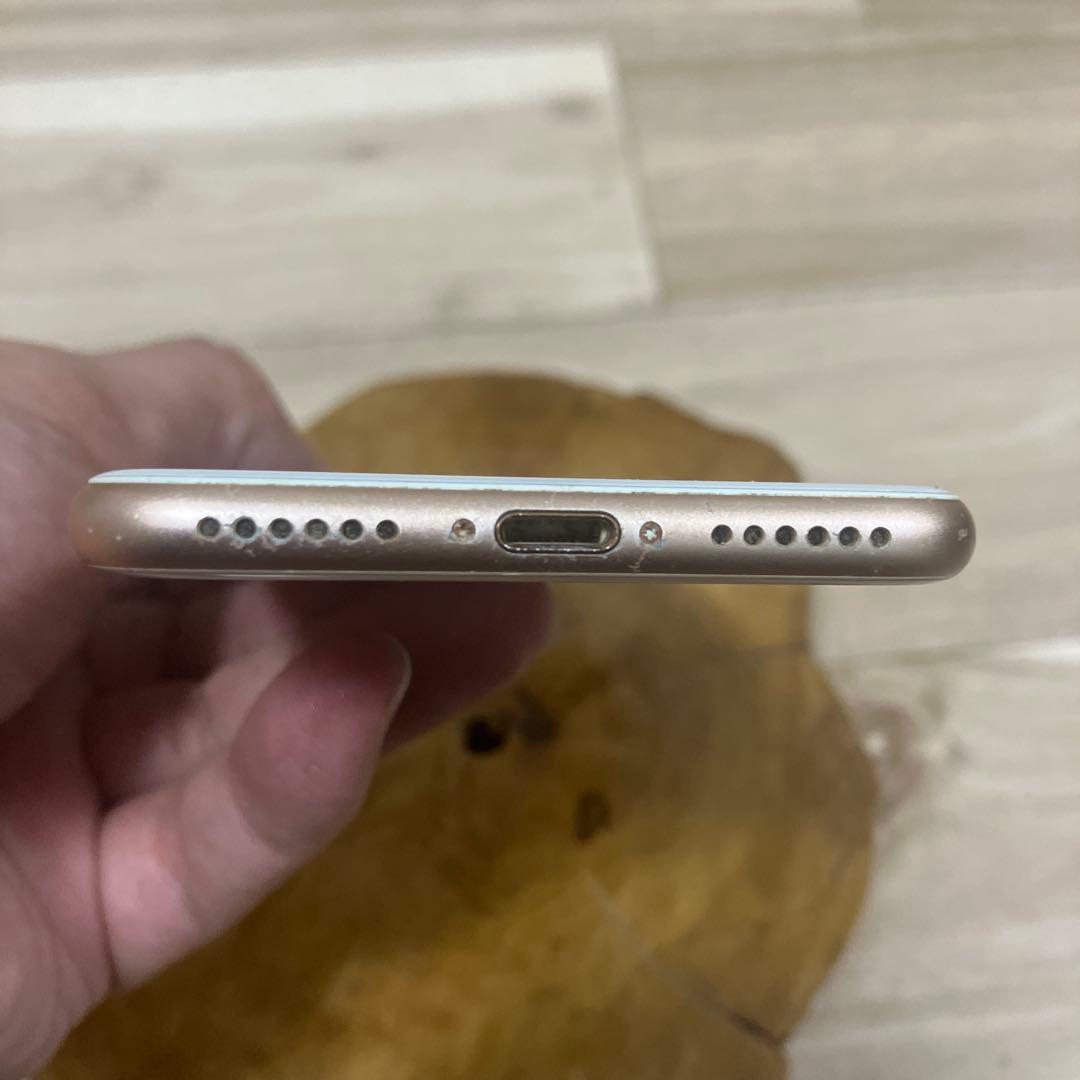 iPhone8 本体のみ