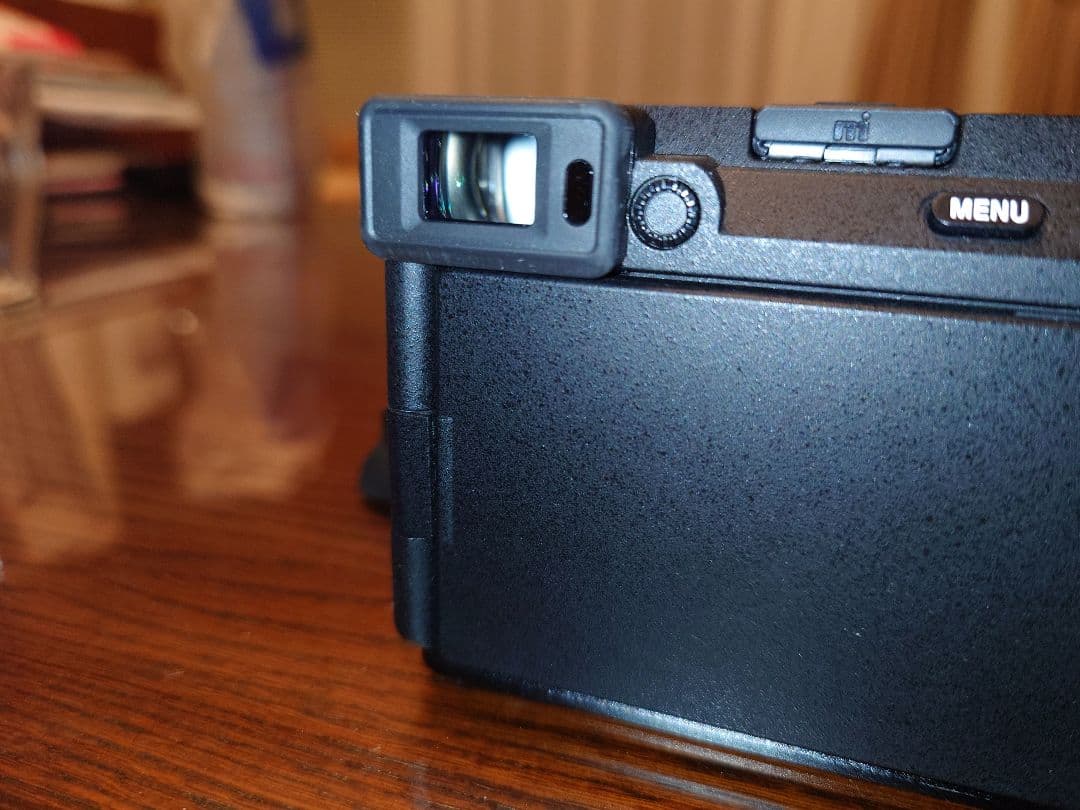 α7cⅱ 本体一式＋Smallrig 　今だけ純正未使用バッテリーと充電器付き