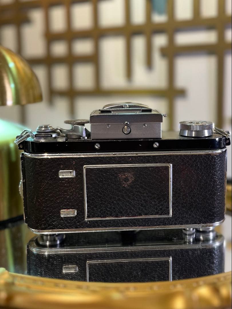 Exakta II と、希少レンズPeronar 50mm f2.9 のセット