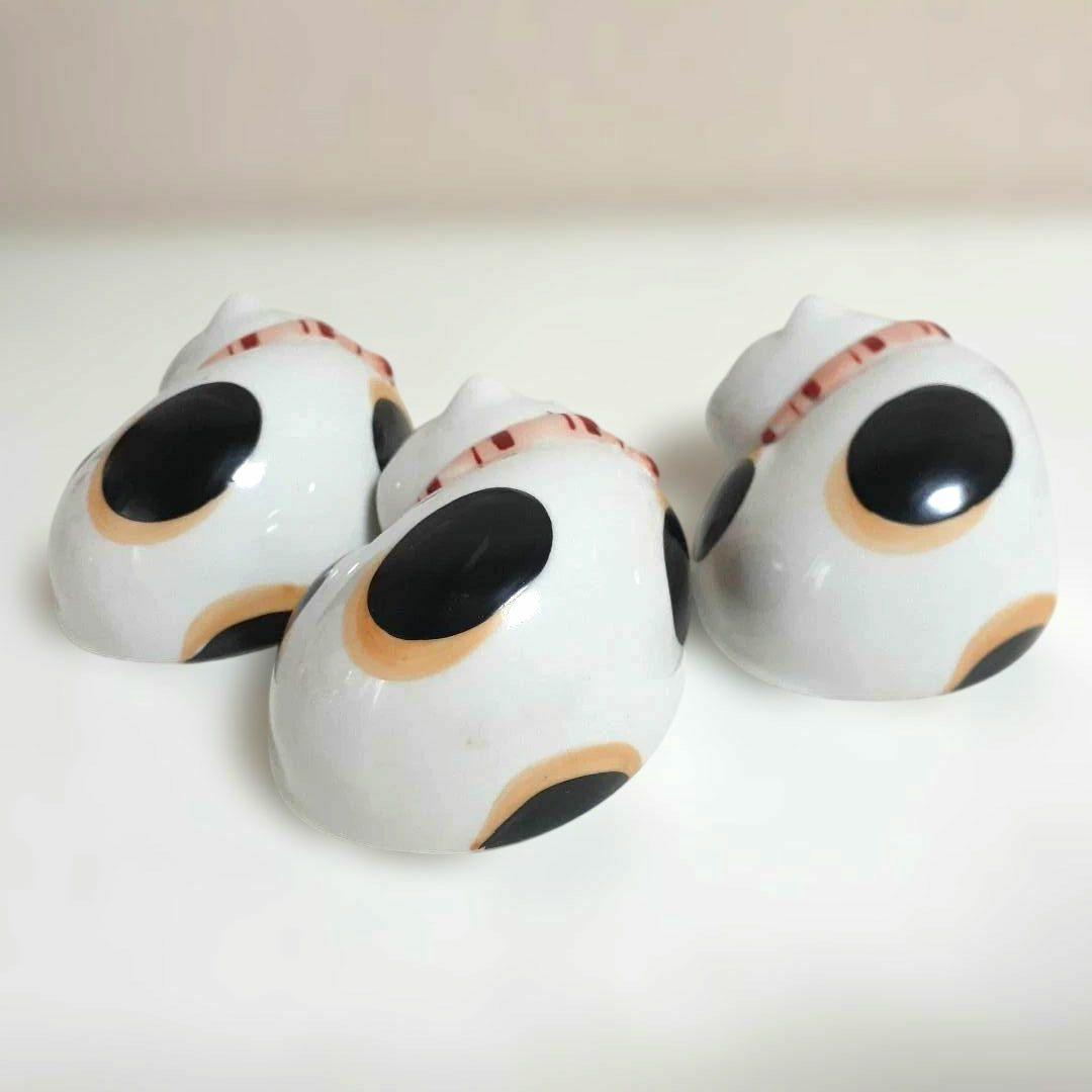 128 3点セット 未使用保管品 瀬戸焼 赤絵眠猫 陶器製 猫の置物 昭和 希少