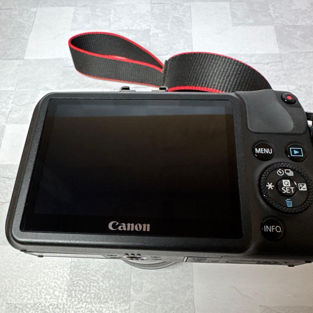 B071 Canon EOS M イオス ダブルレンズキット ミラーレス