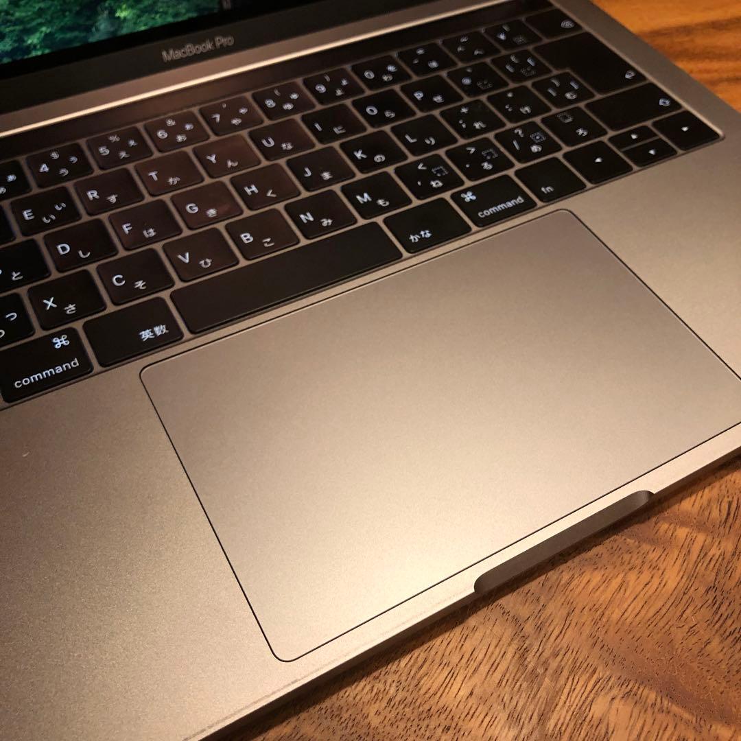MacBookPro13インチ Touch Bar搭載モデル2019