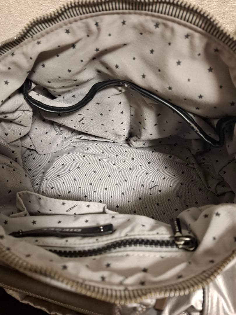 DIESEL シルバー バッグ