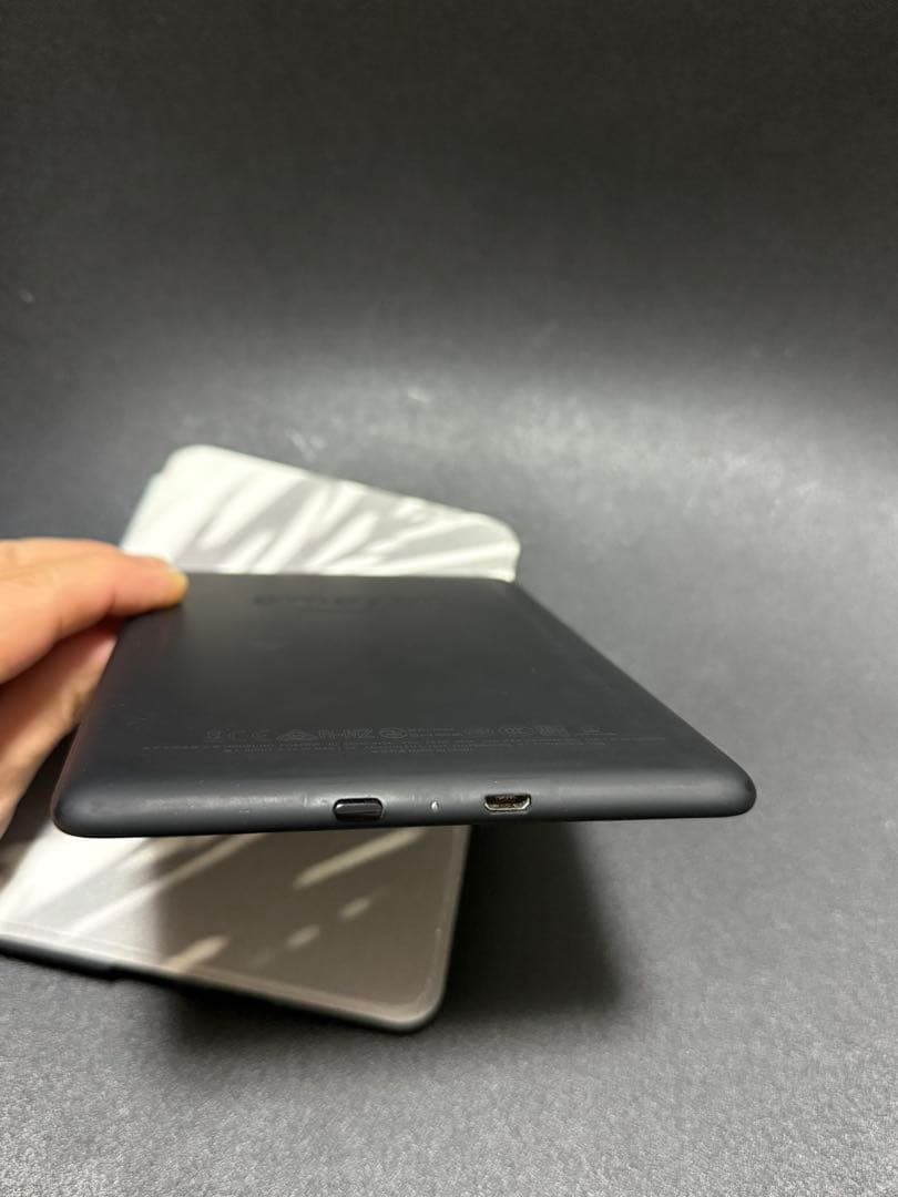 Kindlepaperwhite 32GB・10世代　ケース付き