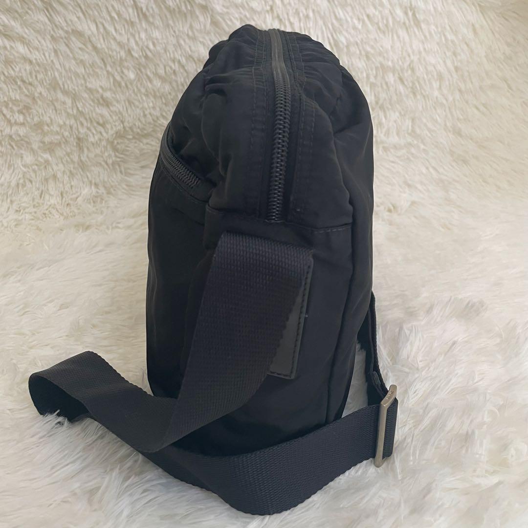 PRADA カメラバッグ テスートナイロン レザー ショルダーバッグ ブラック