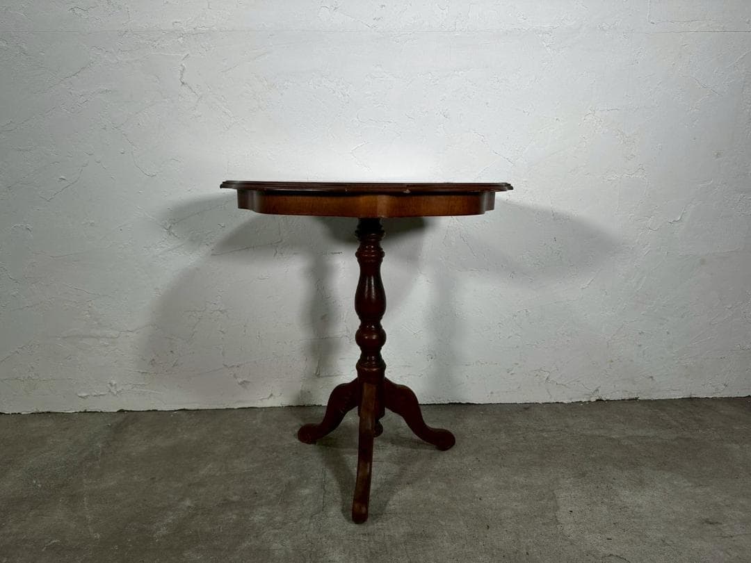 『イタリア製』サイドテーブル ナイトテーブル 花台 飾台 飾り台 RWcen36