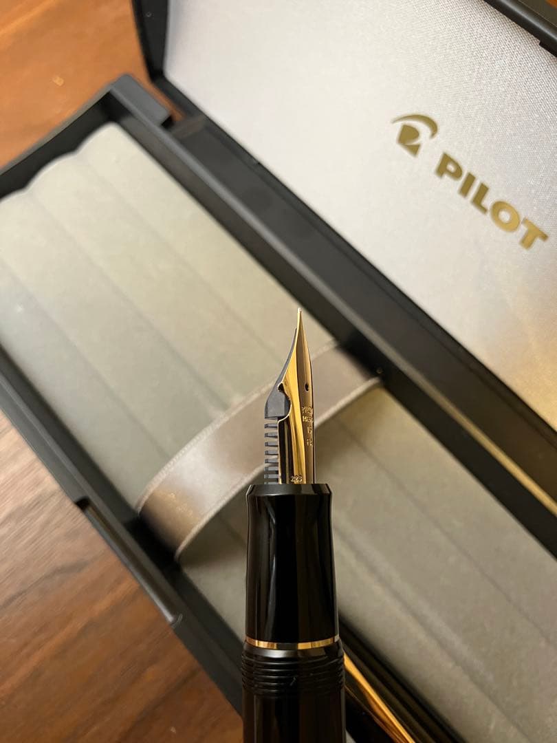【新品未使用】カスタム743 FA（フォルカン）　パイロット万年筆