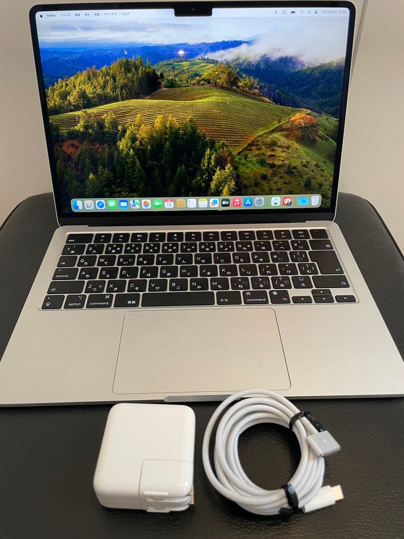 美品MacBookAirM2 2022メモリ8GB256GB MLXY3J/A