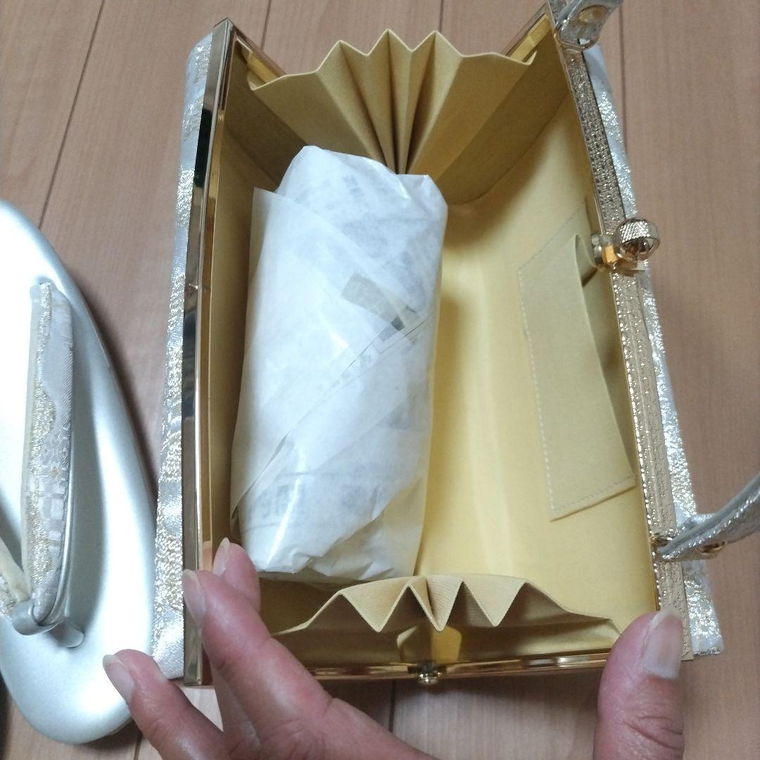 草履&鞄セット　未使用に近い　シルバー　白　和装　着物　着物小物