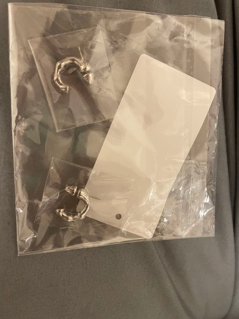 jentlouis 両耳ピアス