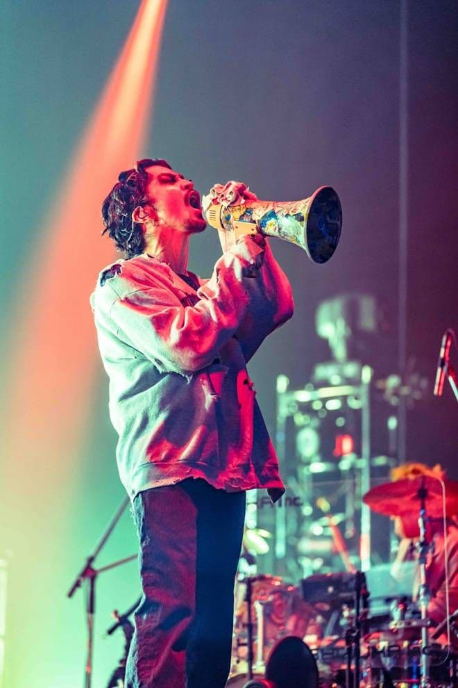 半壊 襤褸 クラッシュ NEW YORK ボロ加工 トレーナー 常田大希 XL