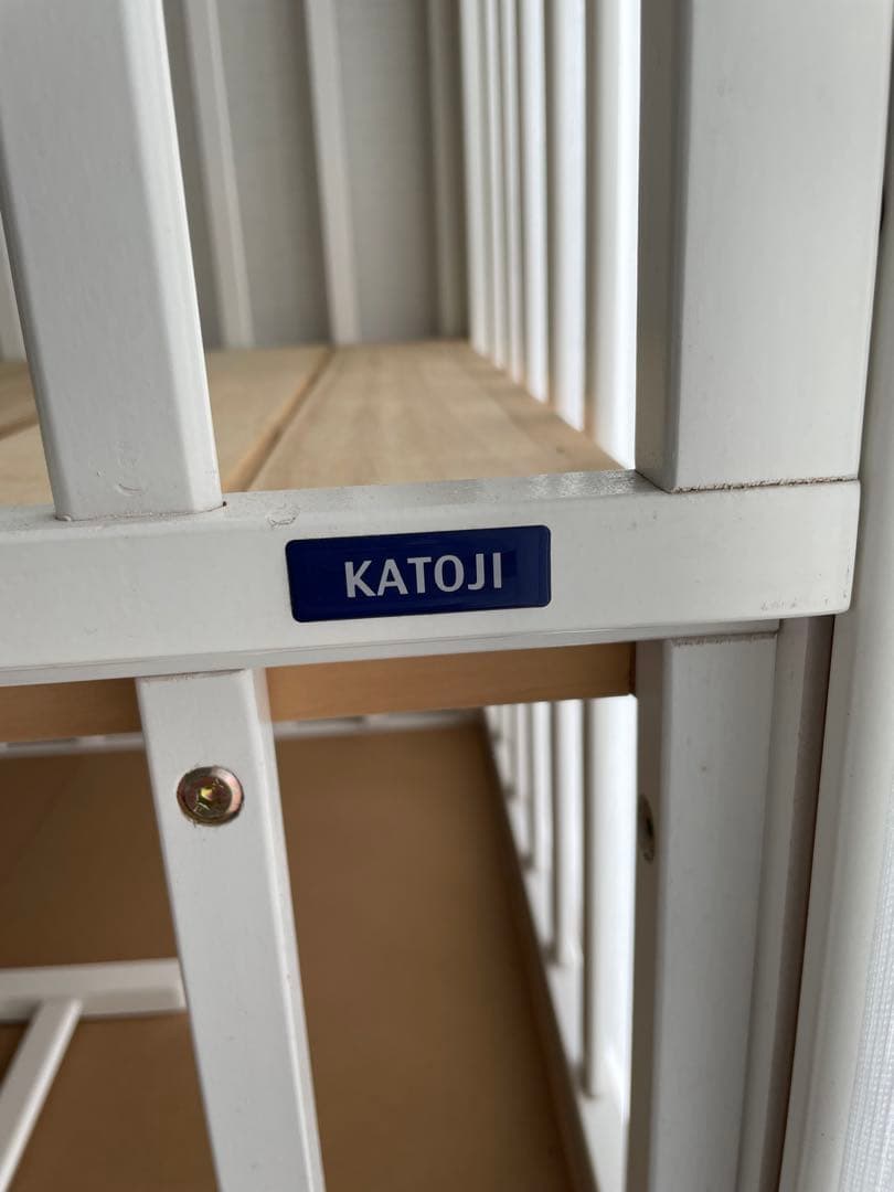 【直接引取希望】カトージホワイト木製ベビーベッド PUPPAPUPOお布団セット