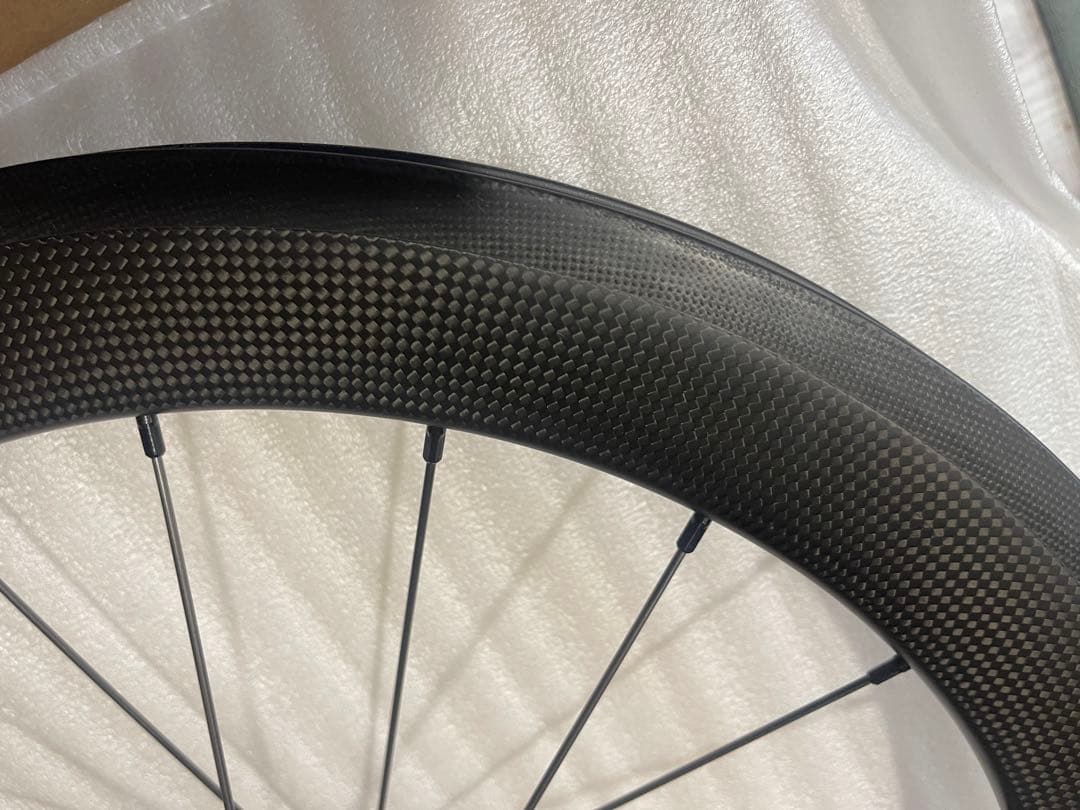 451サイズ　Kitt design カーボンホイール フロント　100mm