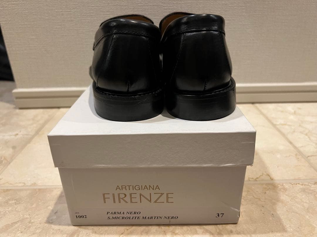 新品イタリア製本革ブラックローファー 37 定価３万円7割引