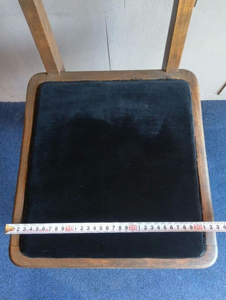 木製子供用チェア 直線的デザイン　ヴィンテージ　レトロ