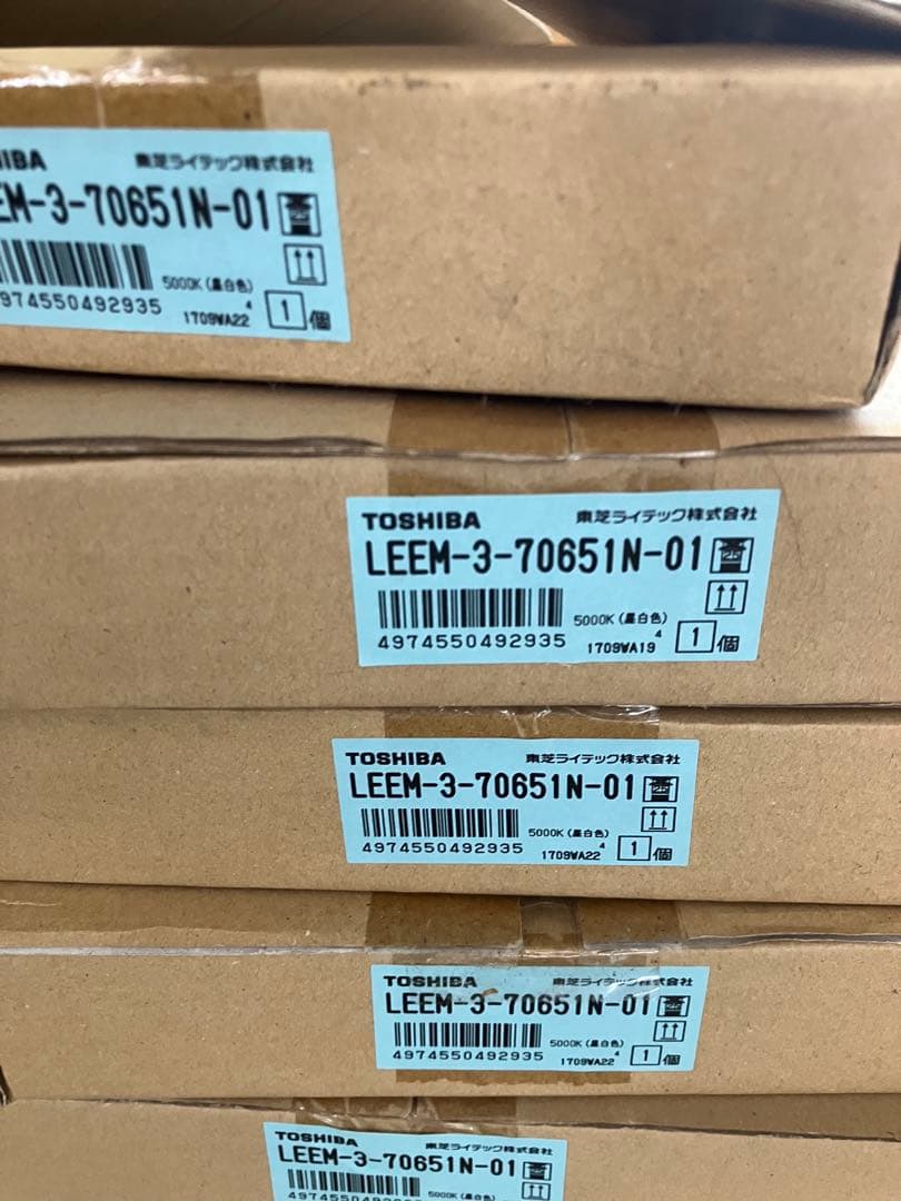 TOSHIBA LED管 36W 1500mm 3本入り