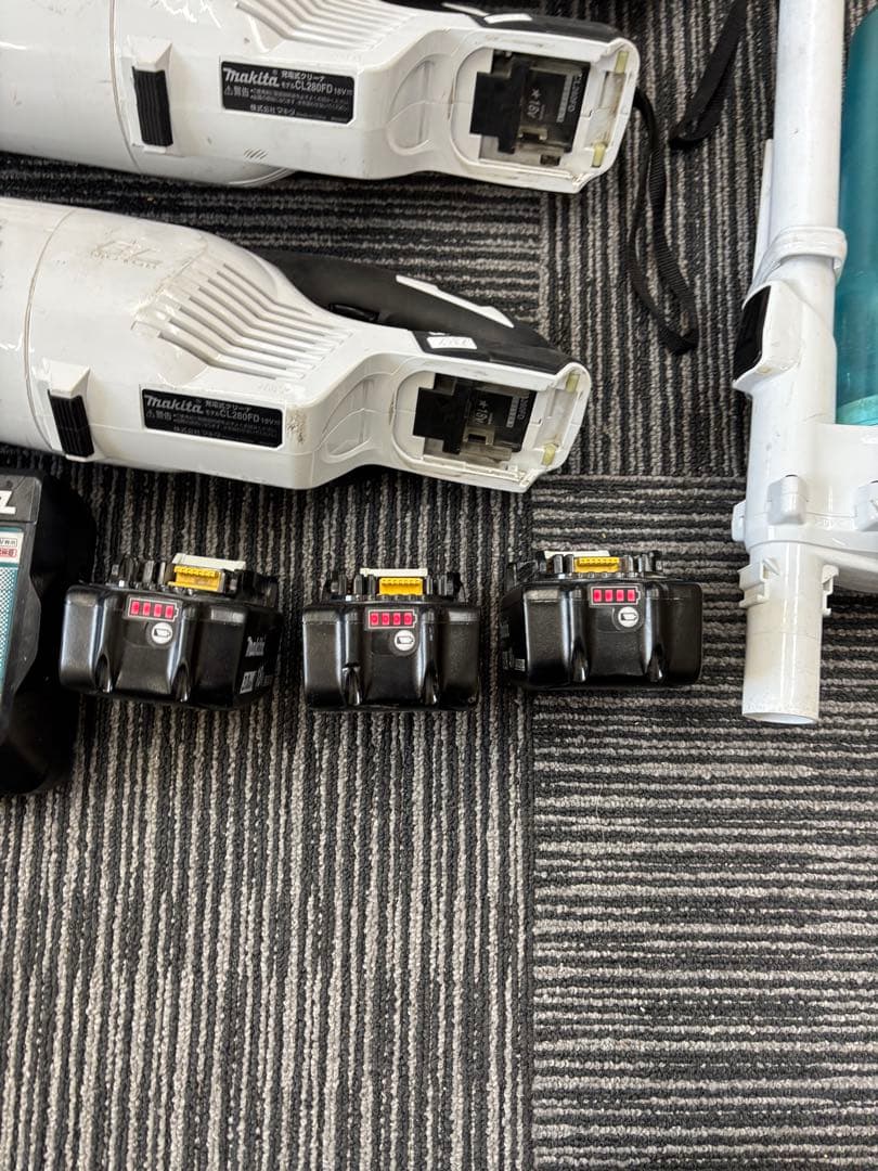 マキタ　コードレス　掃除機　3台