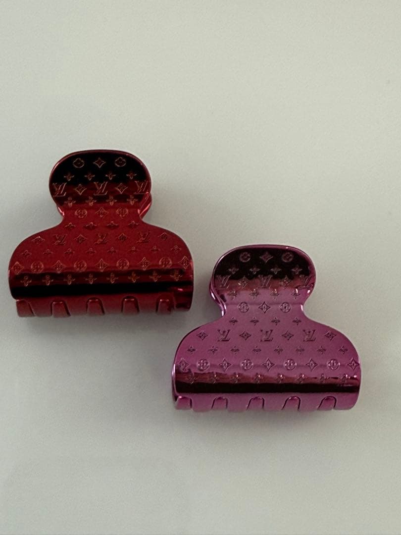 新品未使用LOUIS VUITTON ヘアクリップセット